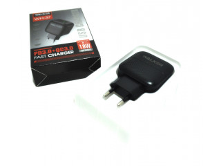 Зарядное устройство сетевое WALKER 2 слота USB+TYPE-C, 3.4А, 18Вт, QC3.0+PD, блочок, черное WH-37