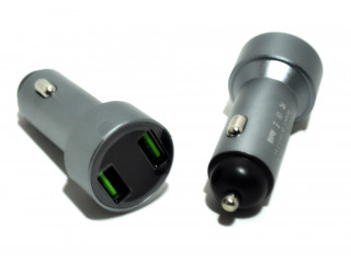 Зарядное устройство  в прикуриватель "RV-204" 2.4А на два USB выхода с вольтметром