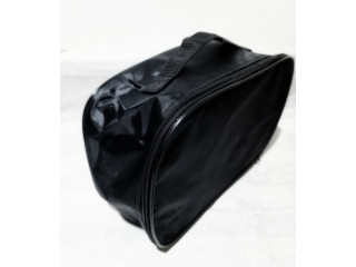 Сумка для принадлежностей  нейлон черная 30х20х12  (косметичка)