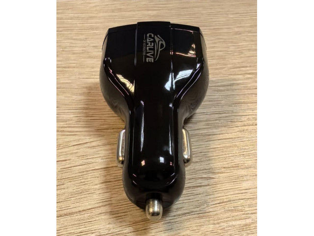 Зарядное устройство  в прикуриватель  2 USB+TYPE-C , PD Quick Charge 3.0